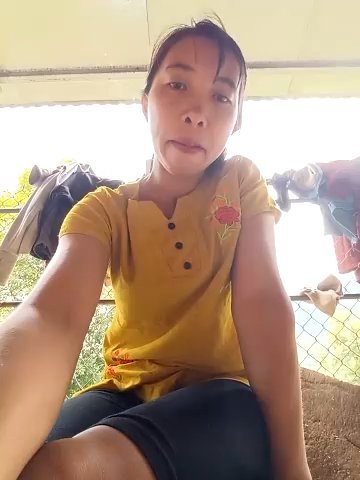 emaame68 live cam screenshot female from Vietnam on WhoSpy.me — Watch Live Cams Now — screenshot #2