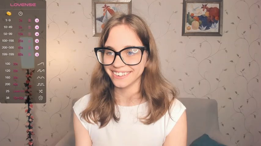 JoanBaggott live cam screenshot female on WhoSpy.me — Watch Live Cams Now — screenshot #2