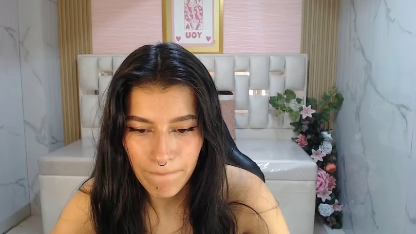 helena1_s live cam screenshot female on WhoSpy.me — Watch Live Cams Now — screenshot #1