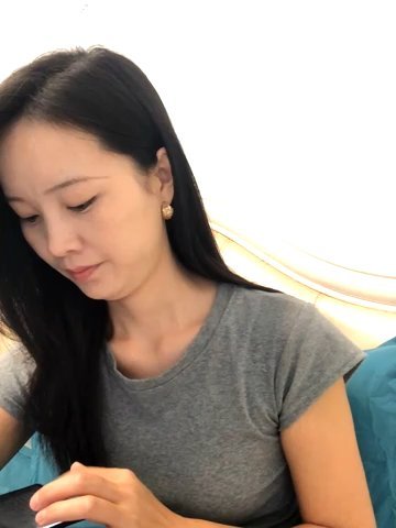 Mile-m live cam screenshot female from China on WhoSpy.me — Watch Live Cams Now — screenshot #2