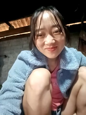 Zhan99999 live cam screenshot female from Vietnam on WhoSpy.me — Watch Live Cams Now — screenshot #2